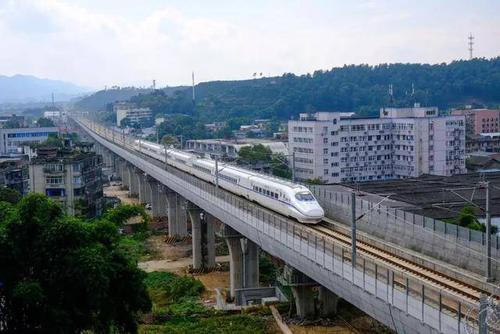 最新修建的鐵路,重塑交通格局與推動區域發展的強大引擎,新建鐵路,重塑交通格局,驅動區域發展強大引擎